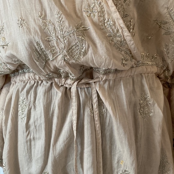 Beautiful blouse bought in Australia 🇦🇺 - Picture 6 of 7